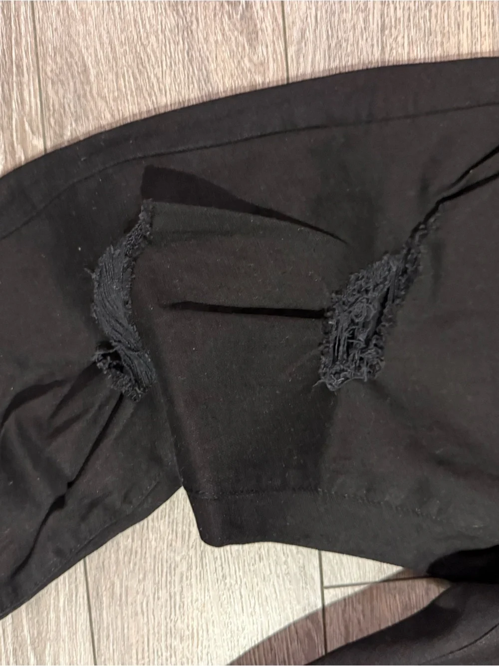 GUESS Black Modern Skinny Jeans